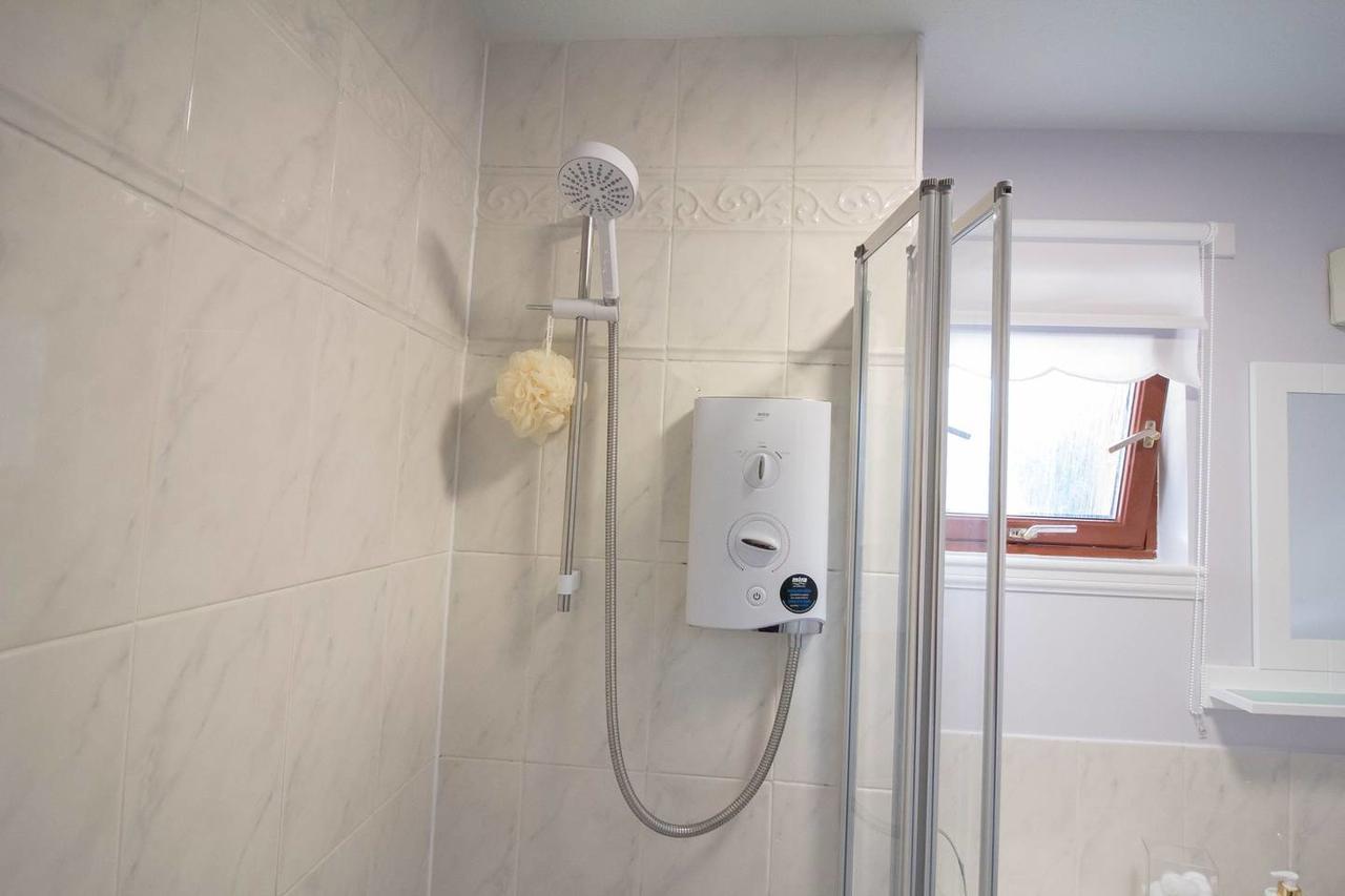 אדינבורו South Groathill - Lovely 2 Bed With Castle View מראה חיצוני תמונה