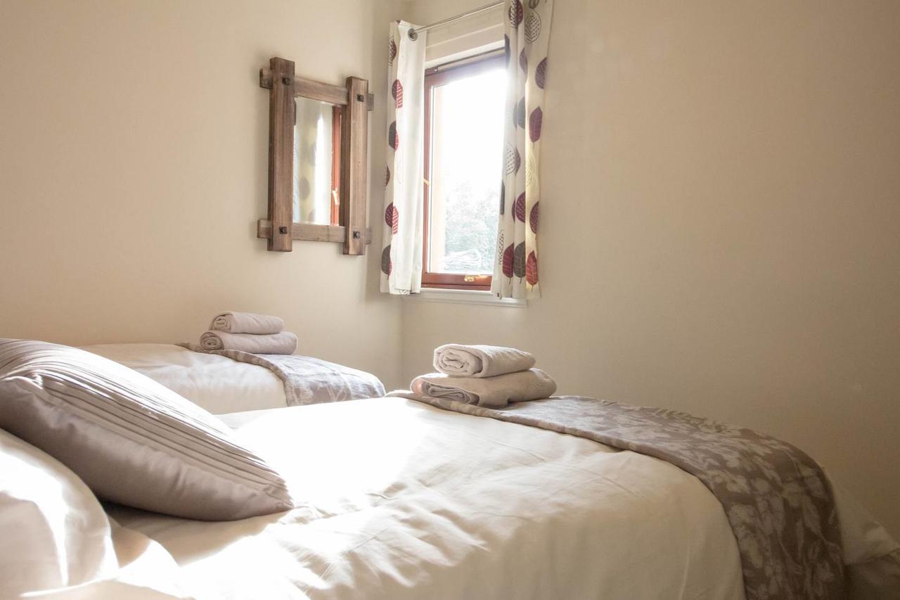 אדינבורו South Groathill - Lovely 2 Bed With Castle View מראה חיצוני תמונה