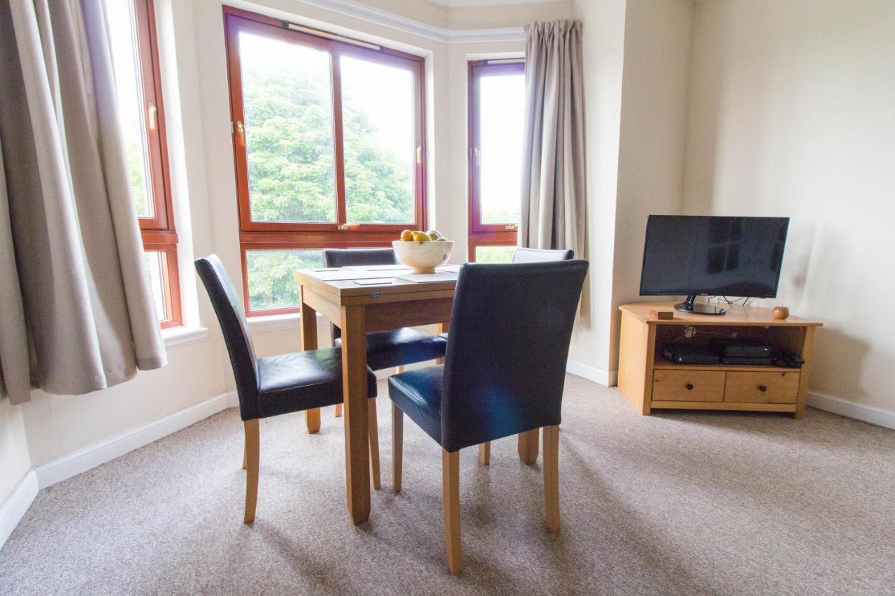 אדינבורו South Groathill - Lovely 2 Bed With Castle View מראה חיצוני תמונה